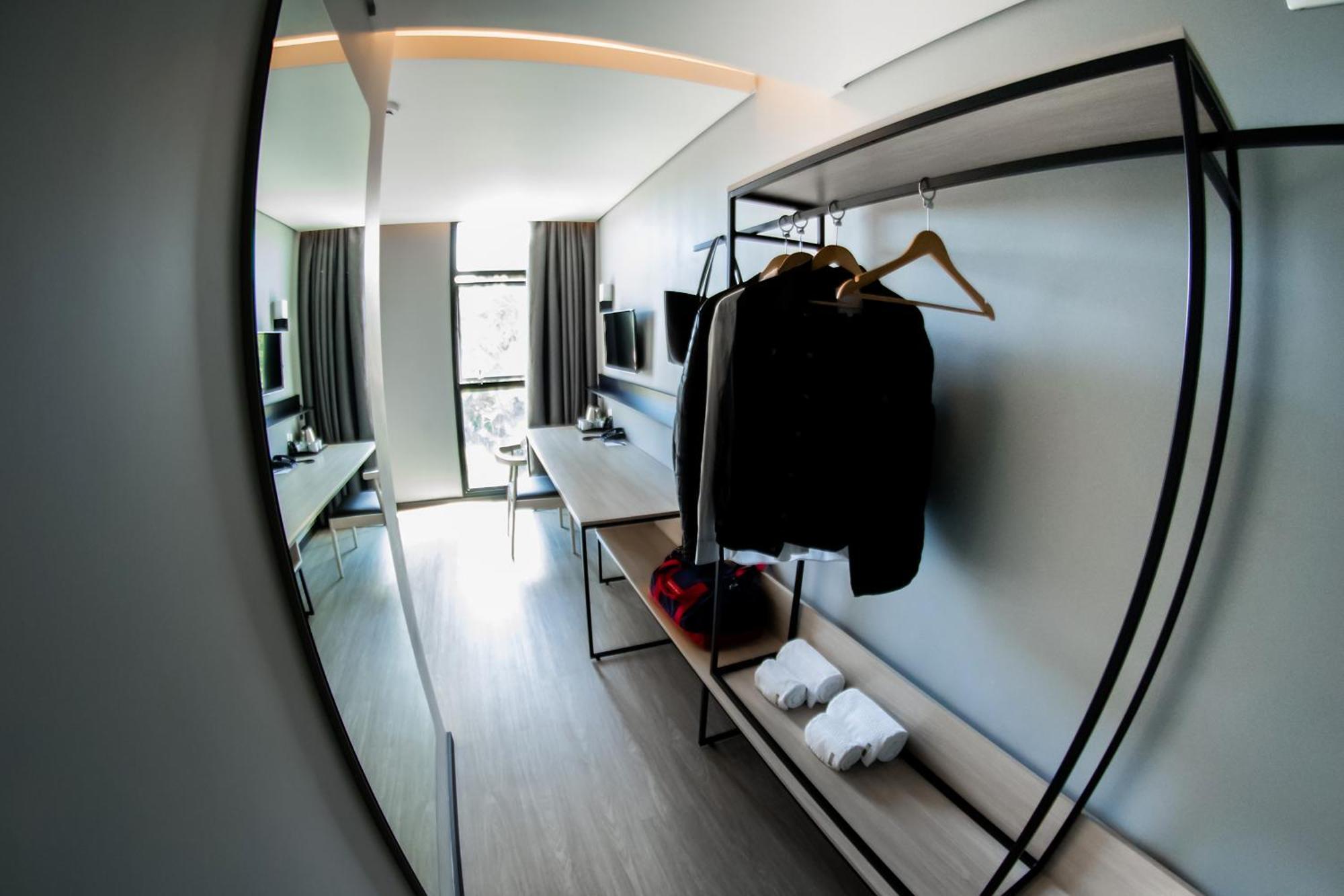 Naalt Hotel Жоїнвіль Екстер'єр фото