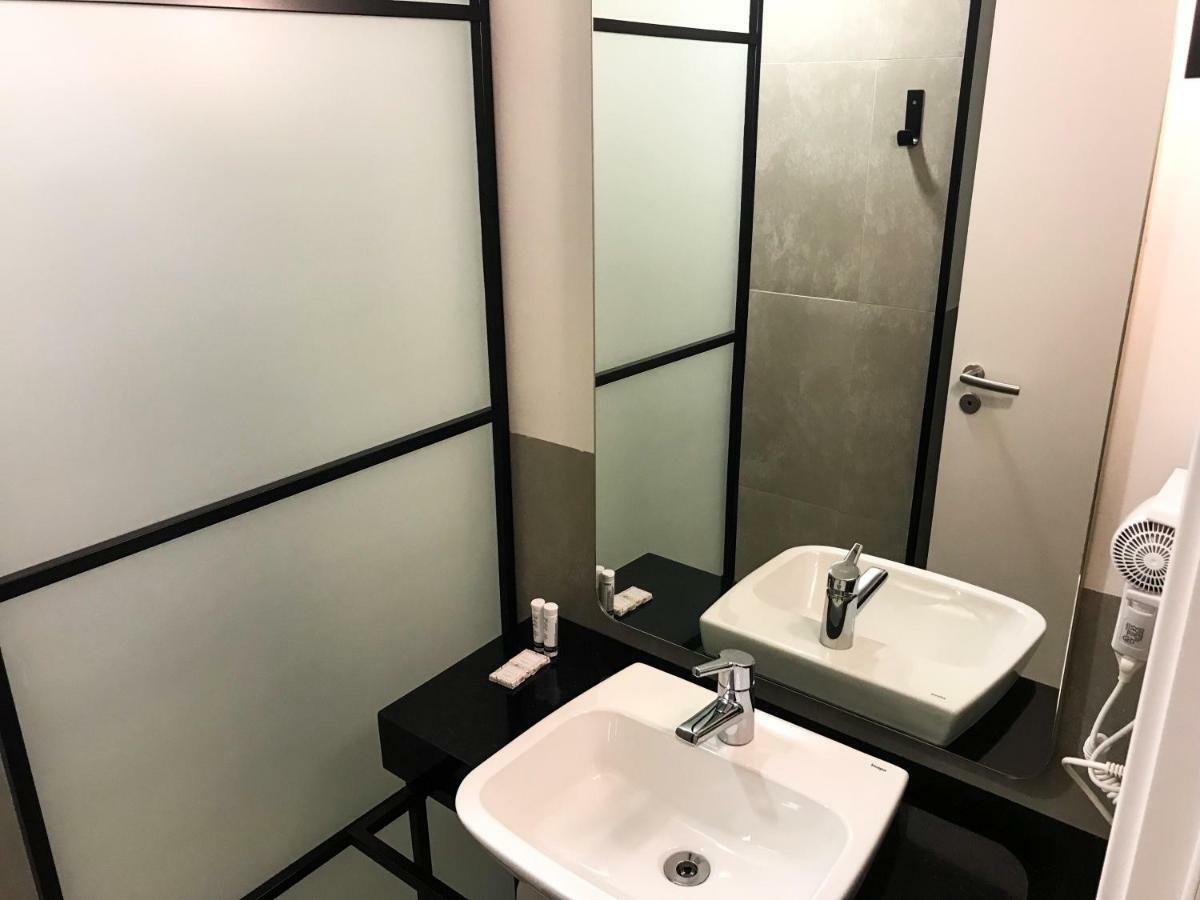 Naalt Hotel Жоїнвіль Екстер'єр фото