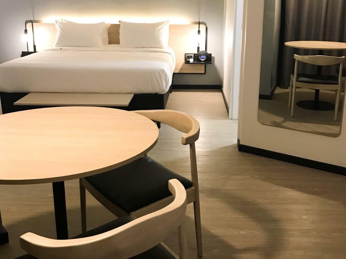 Naalt Hotel Жоїнвіль Екстер'єр фото
