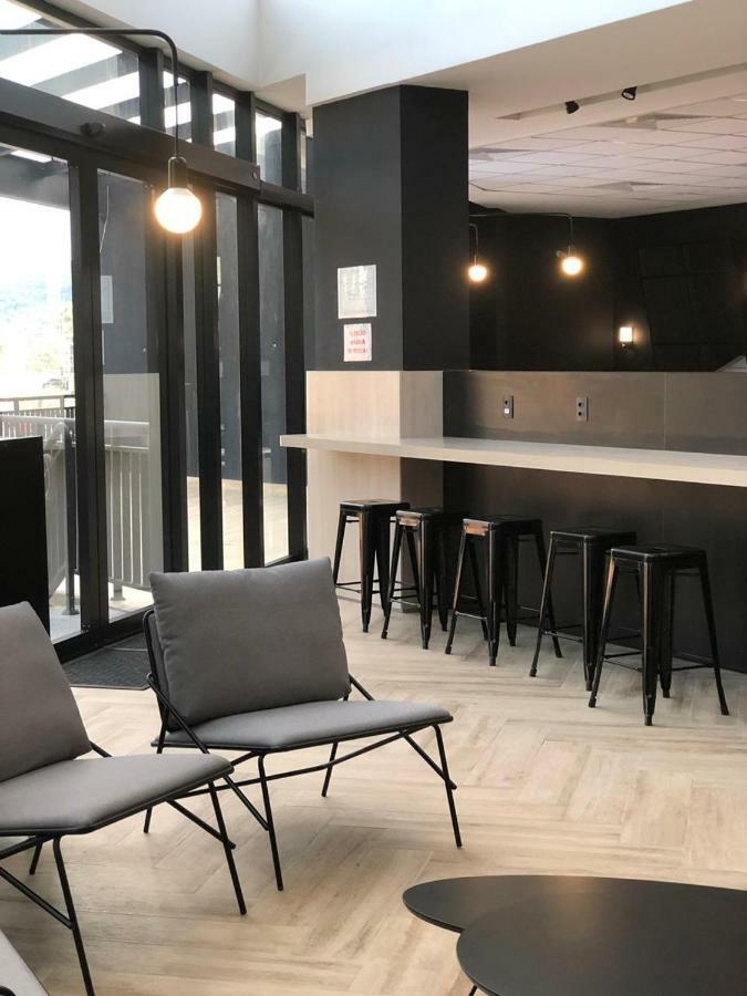 Naalt Hotel Жоїнвіль Екстер'єр фото