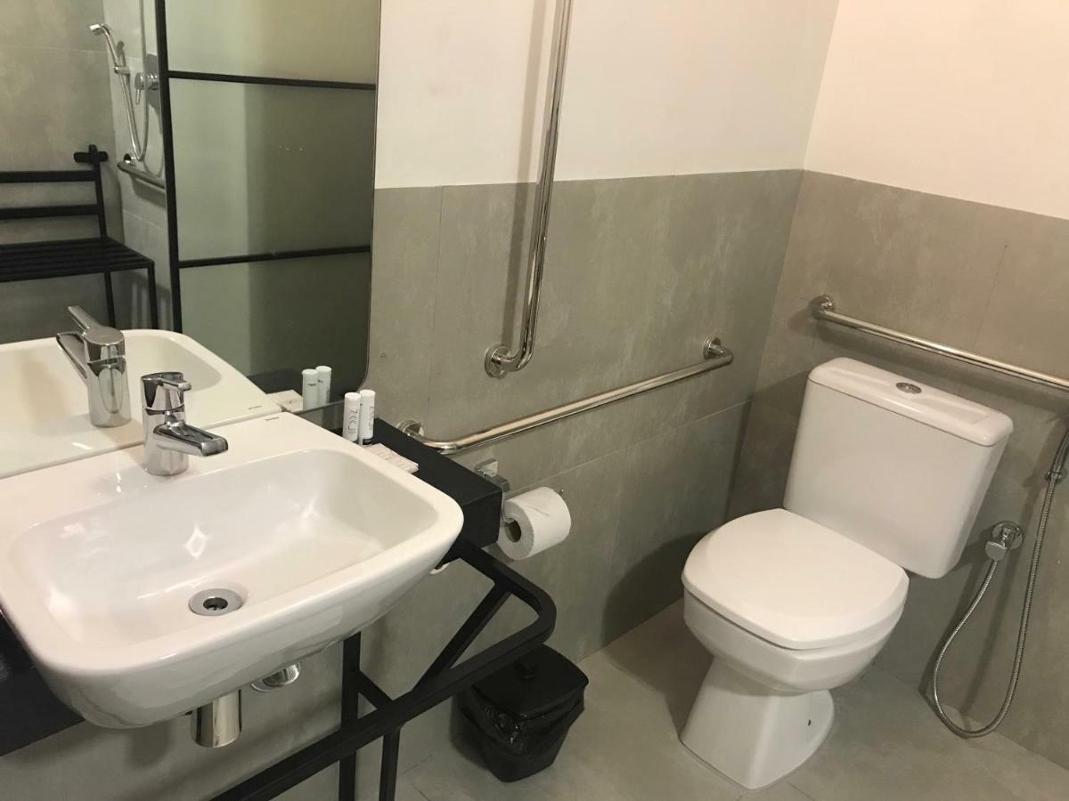 Naalt Hotel Жоїнвіль Екстер'єр фото